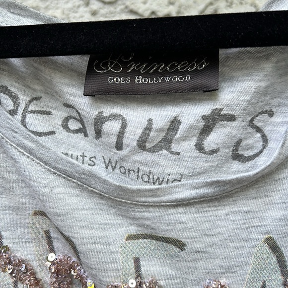 Snoopy, peanuts T-shirt size small - Picture 3 of 3